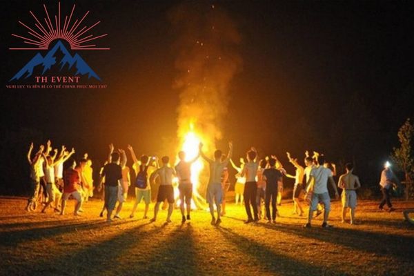 CAMPING NAM CÁT TIÊN KẾT HỢP TEAMBUILDING CHO DOANH NGHIỆP