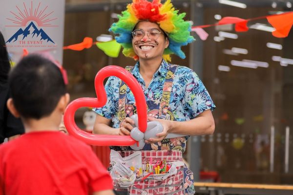 Những Vật Dụng Sự Kiện Không Thể Thiếu Để Sự Kiện Thành Công (2)