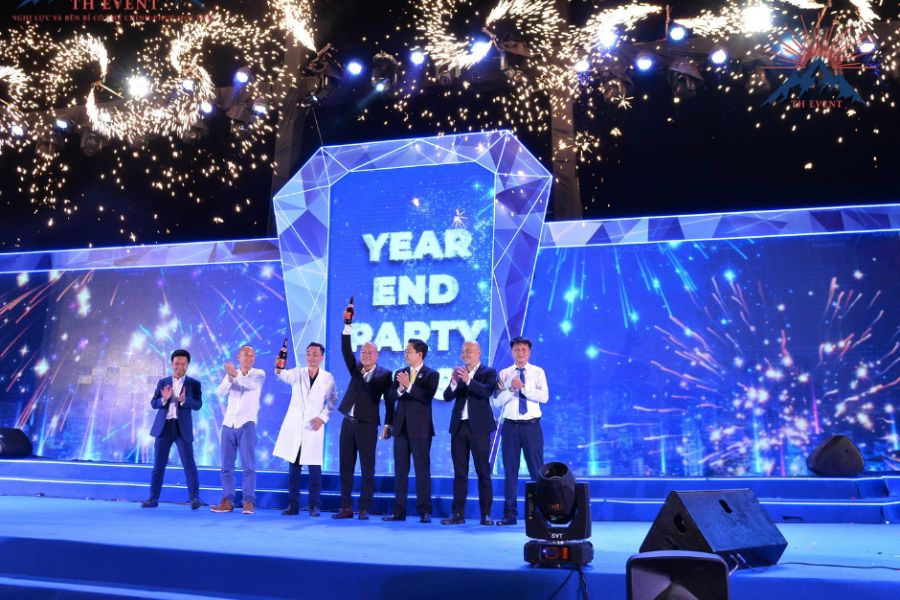 Những Vật Dụng Sự Kiện Không Thể Thiếu Để Sự Kiện Thành Công (4)