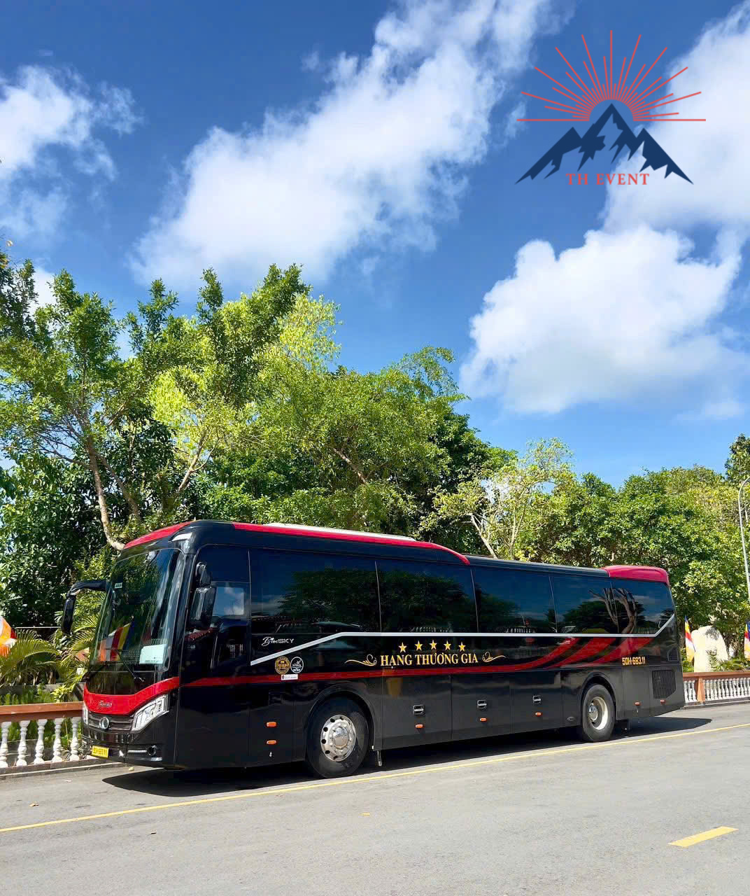 Cho Thuê Xe Du Lịch Tại TH Event (4)