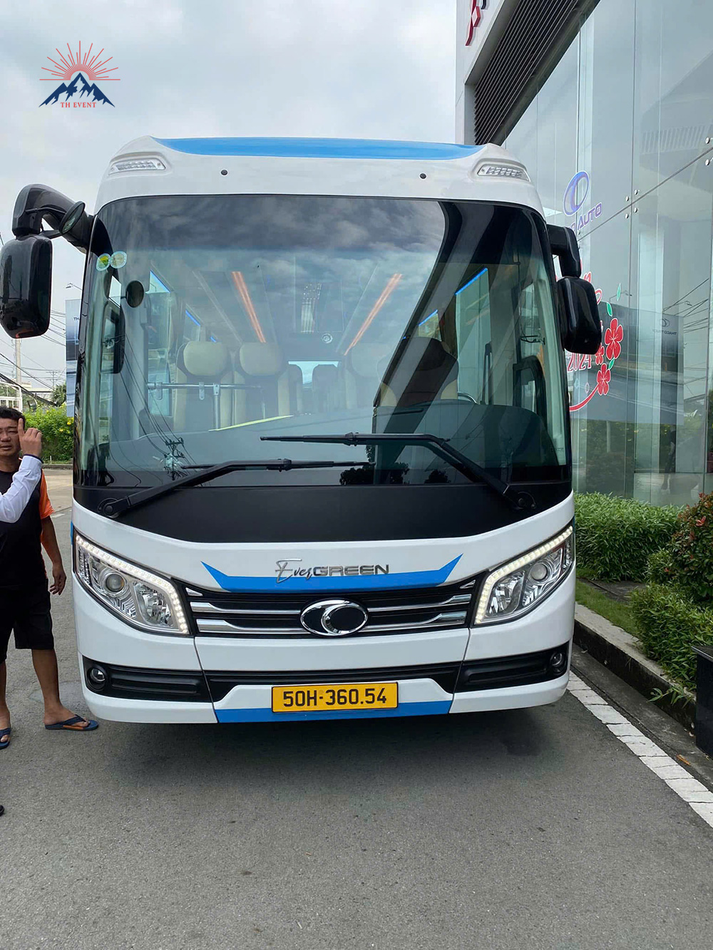 Thuê Xe 30 Chỗ Tại TP.HCM – Giải Pháp Di Chuyển Thoải Mái Cho Mọi Hành Trình (2)