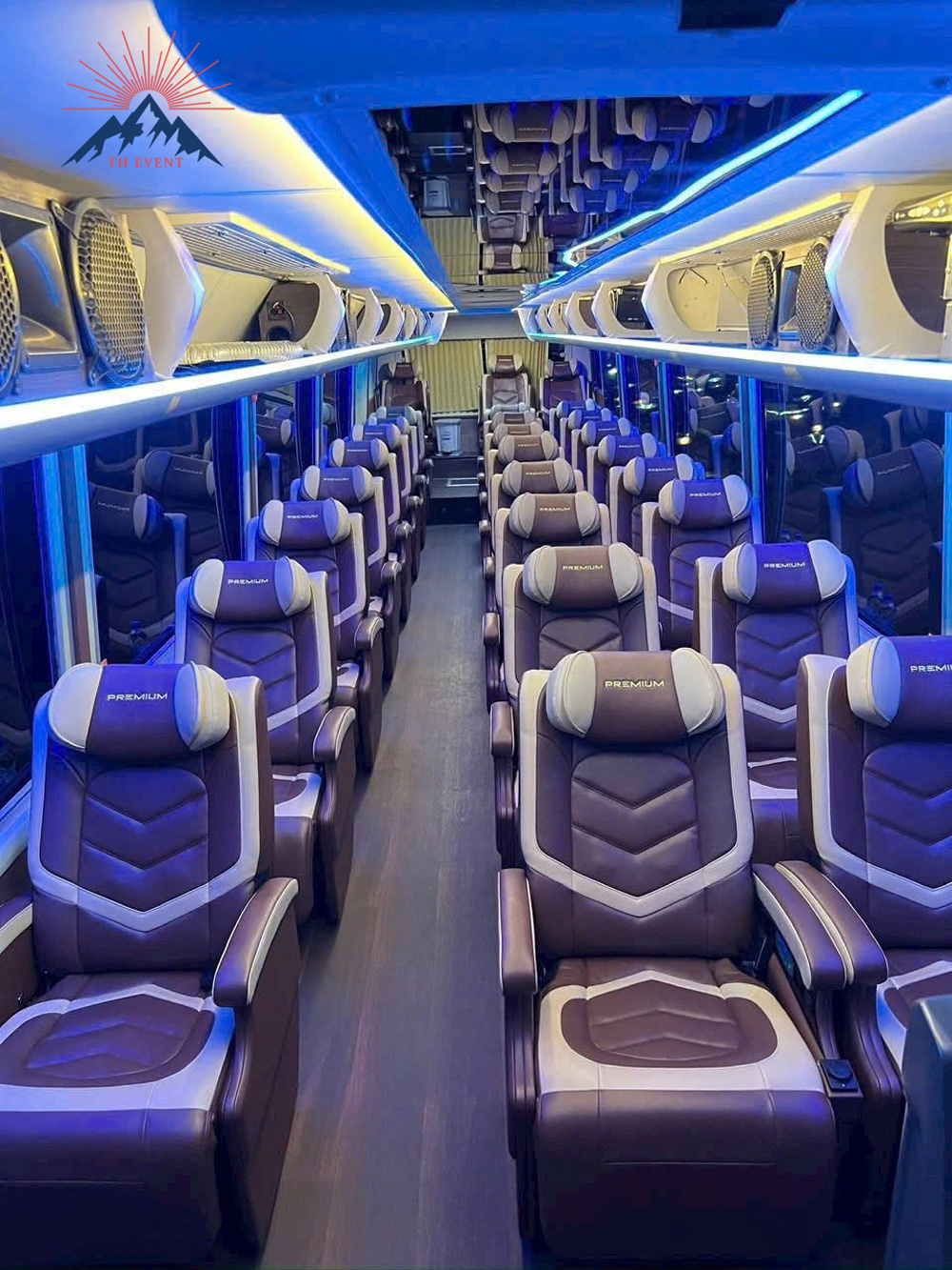 Thuê Xe 45 Chỗ Tại TP.HCM – Giải Pháp Vận Chuyển Tối Ưu Cho Đoàn Lớn Và Doanh Nghiệp (1)